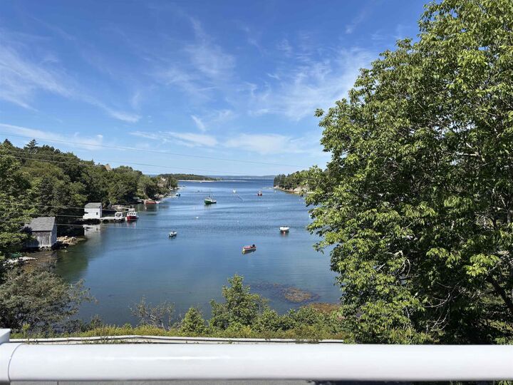 Property Photo: 9957 Peggys Cove Road NS B3Z 3J4