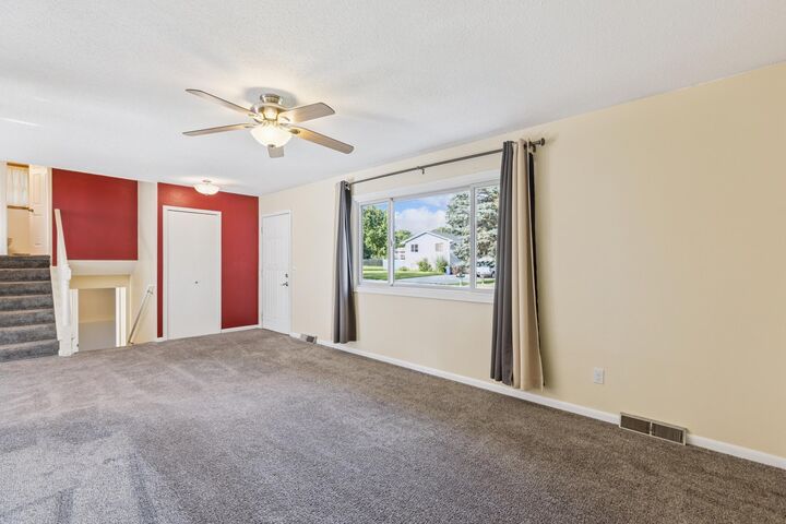 Property Photo:  504 1st Street NW  MN 55376 