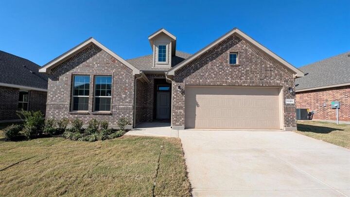 Property Photo:  1320 Bristol Way  TX 76048 