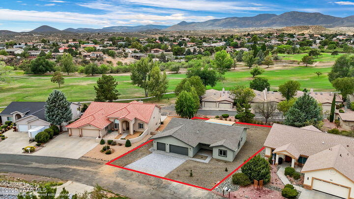 Property Photo:  942 N Latigo Lane  AZ 86327