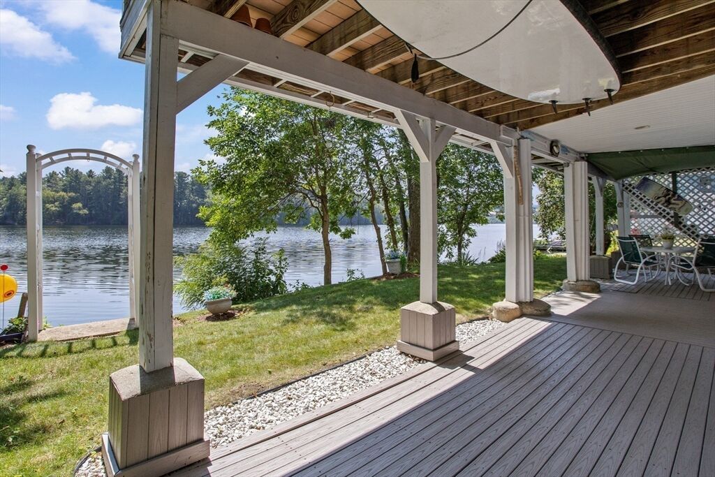 Property Photo:  492 Lowell St  MA 01844 