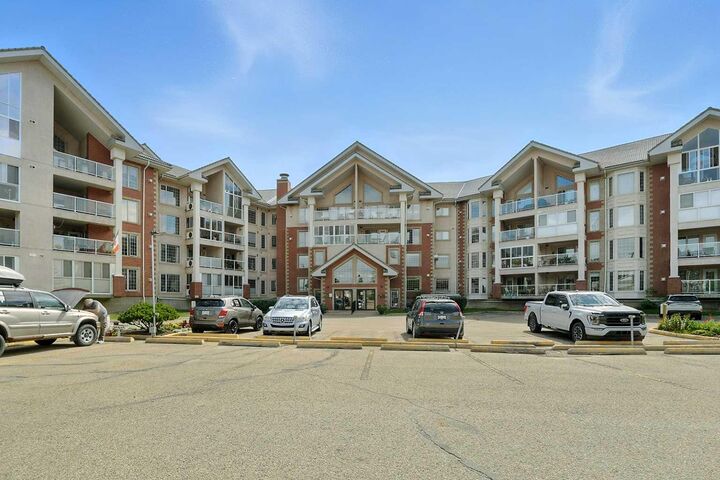 4805 45 Street 404  Red Deer AB T4N 7A9 photo