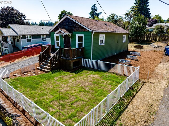 907 NW Greeley St  Camas WA 98607 photo
