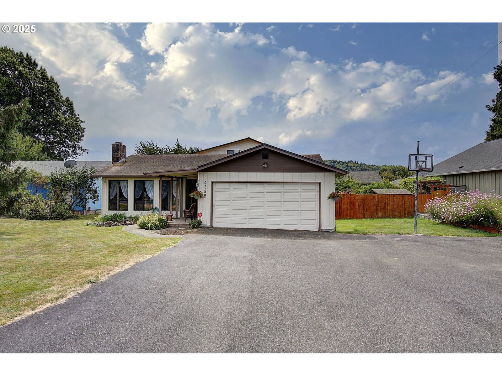 Property Photo:  4325 Ohio St  WA 98632 