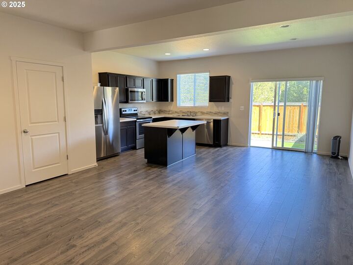 Property Photo:  11726 NE 23rd St  WA 98684 