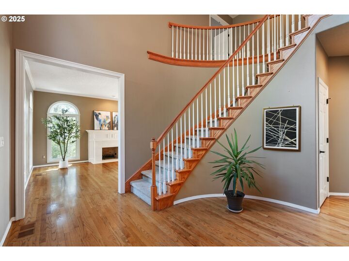 Property Photo:  13825 Melrose Pl  OR 97035 