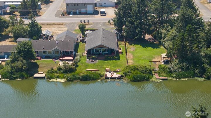 Property Photo:  964  Point Brown Avenue SE  WA 98569 