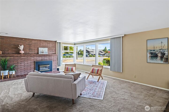 Property Photo:  101  Belmont Terrace  WA 98274 
