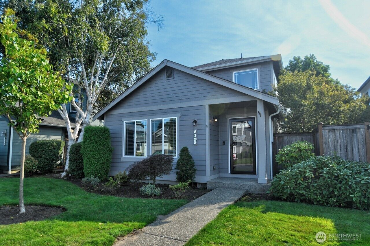 Property Photo: 8125 Trimble Lane SE WA 98501