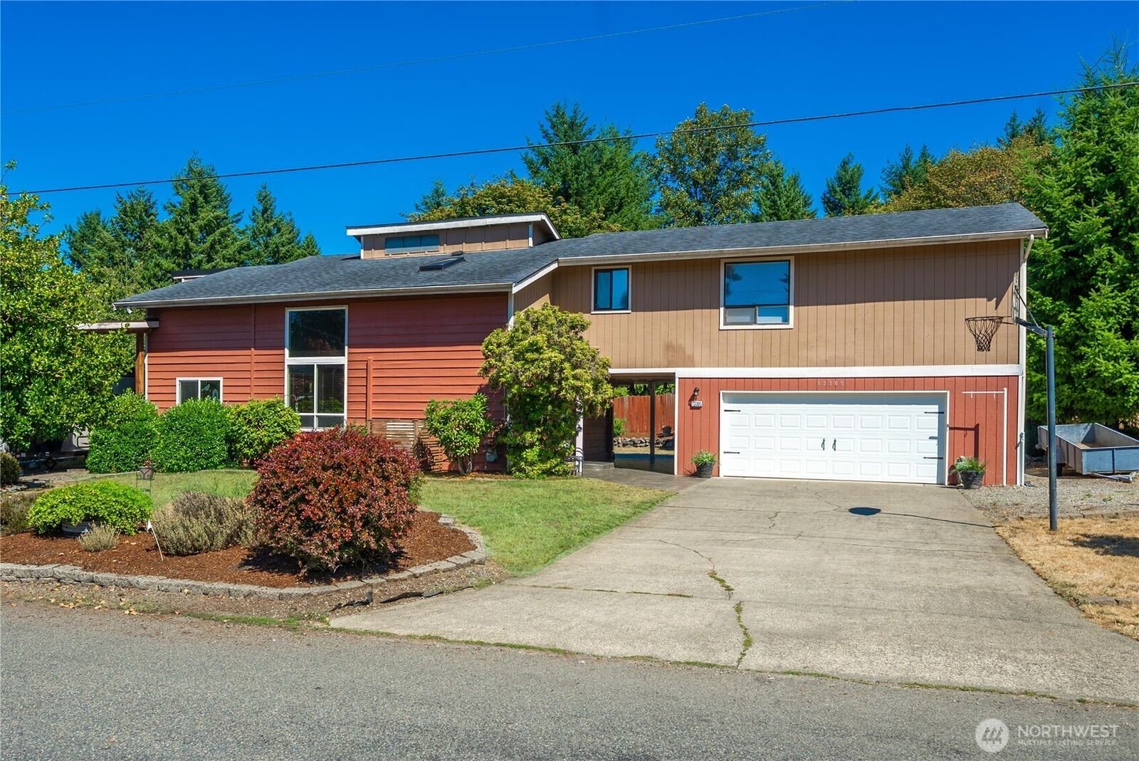 Property Photo: 13305 146th Street E WA 98374