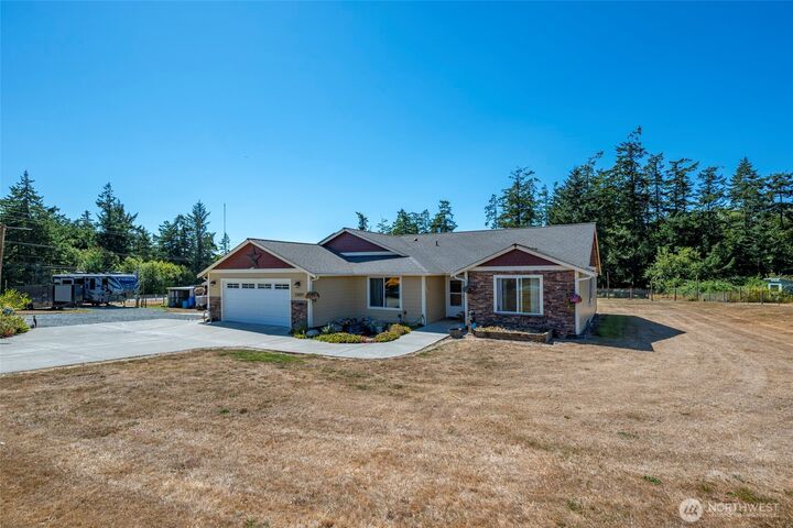 Property Photo:  2009  October Lane  WA 98277 
