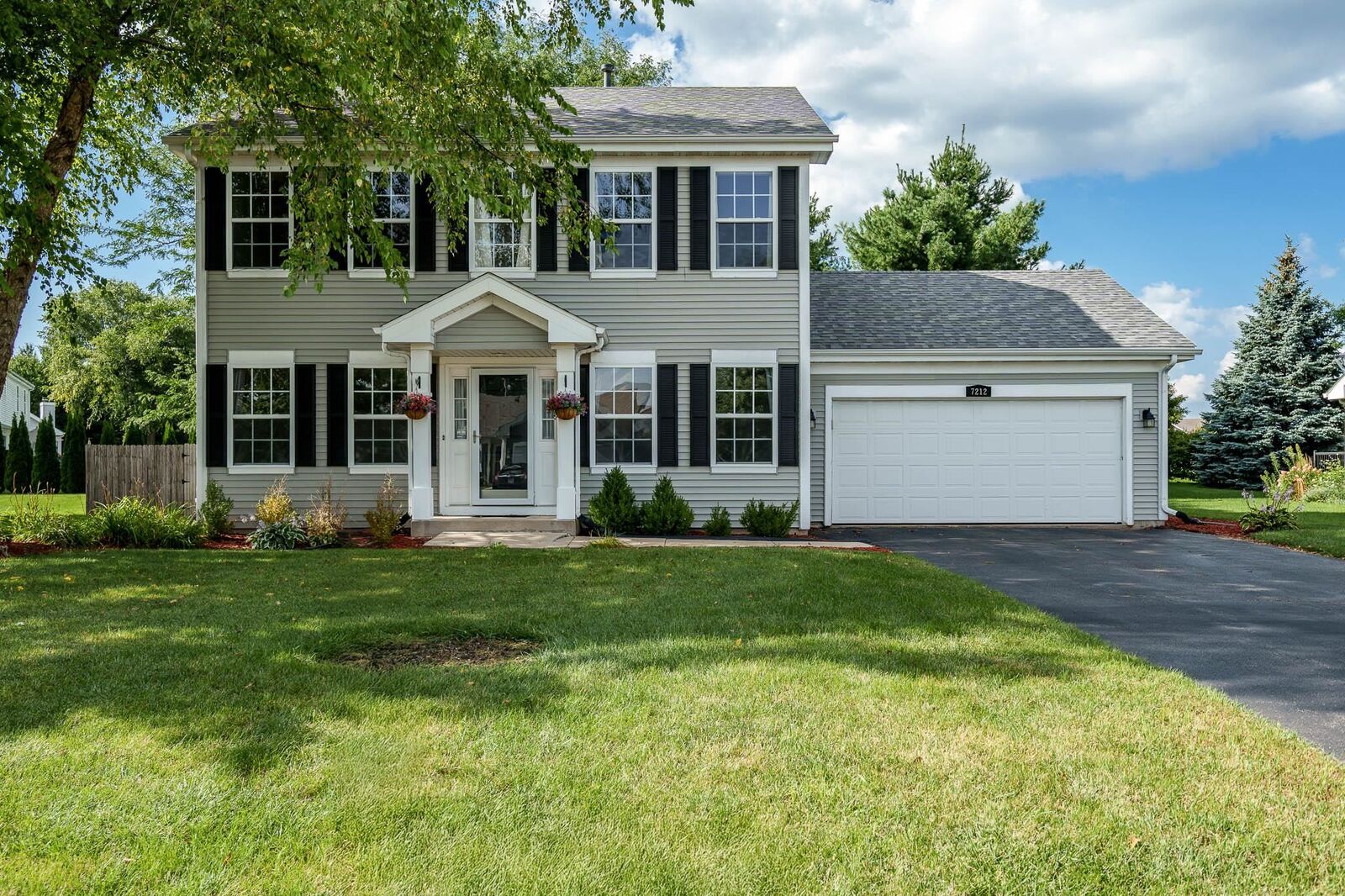 Property Photo: 7212 Polo Place IL 61111