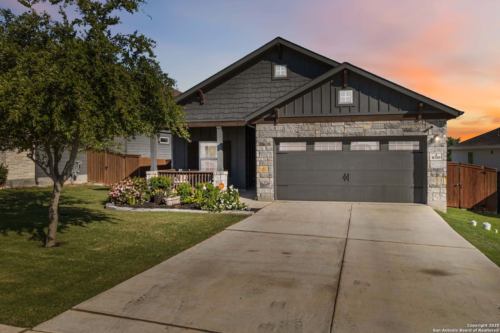 Property Photo: 6769 Concho Crk TX 78108