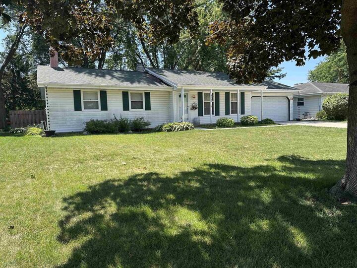 4242 Skyview Drive  Janesville WI 53546 photo