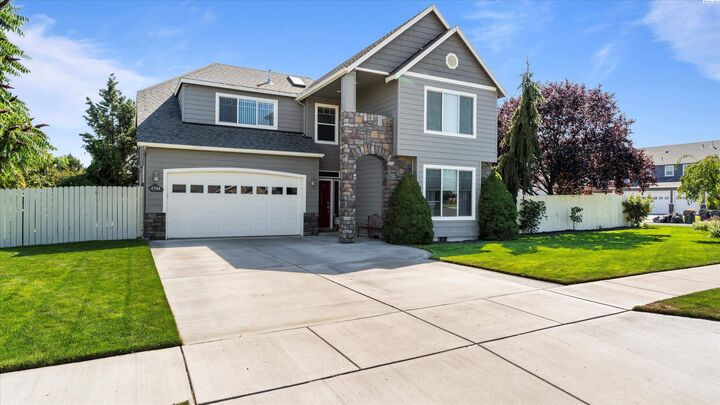 Property Photo: 4704 Valencia Dr WA 99301