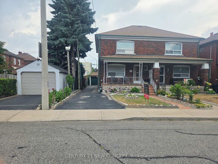 52 Frankdale Avenue  Toronto ON M4J 4A2 photo