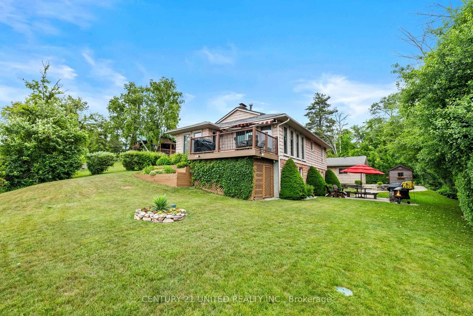 Property Photo:  210 Thompson Road  ON K9J 6X8 