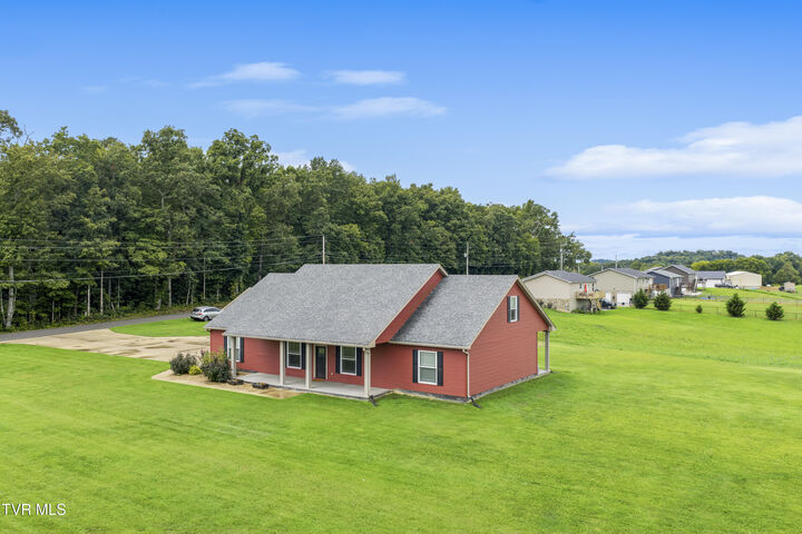 Property Photo: 210 Raders Sidetrack Road TN 37743