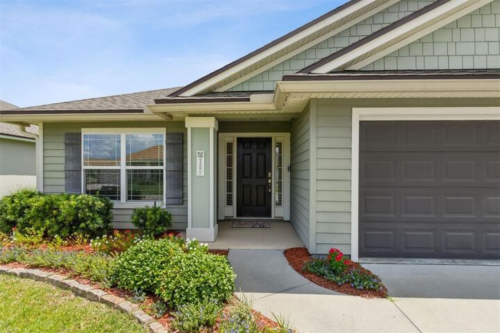 Property Photo:  92077 Woodbrier Drive  FL 32034 