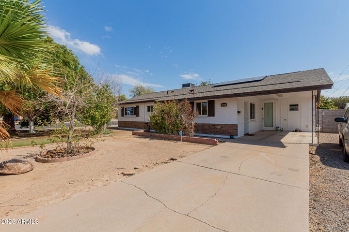 Property Photo:  2901 W Corrine Drive  AZ 85029 