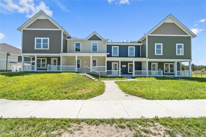 Property Photo:  29 Crescent Way  NY 14886 