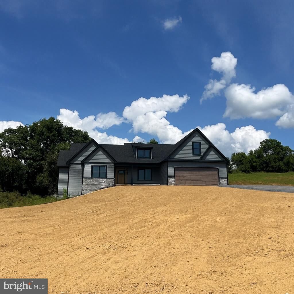 Property Photo:  39 Falkirk Drive  WV 25403