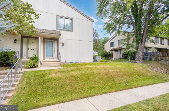 Property Photo:  43 Dendron Court 33  MD 21234