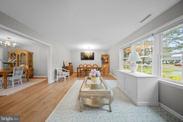 Property Photo: 6821 Mount Vernon Avenue MD 21804