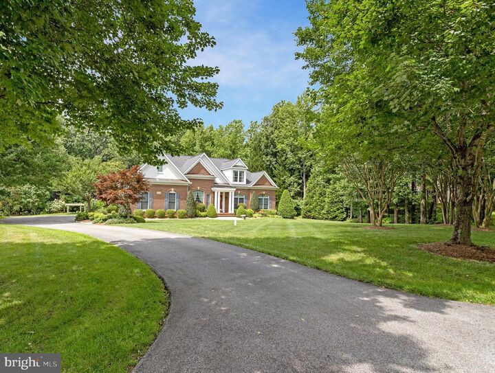Property Photo: 2514 Coxshire Lane MD 21035