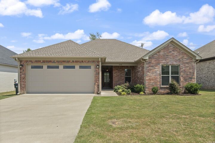 1530 Cherry Bark Drive  Conway AR 72034 photo