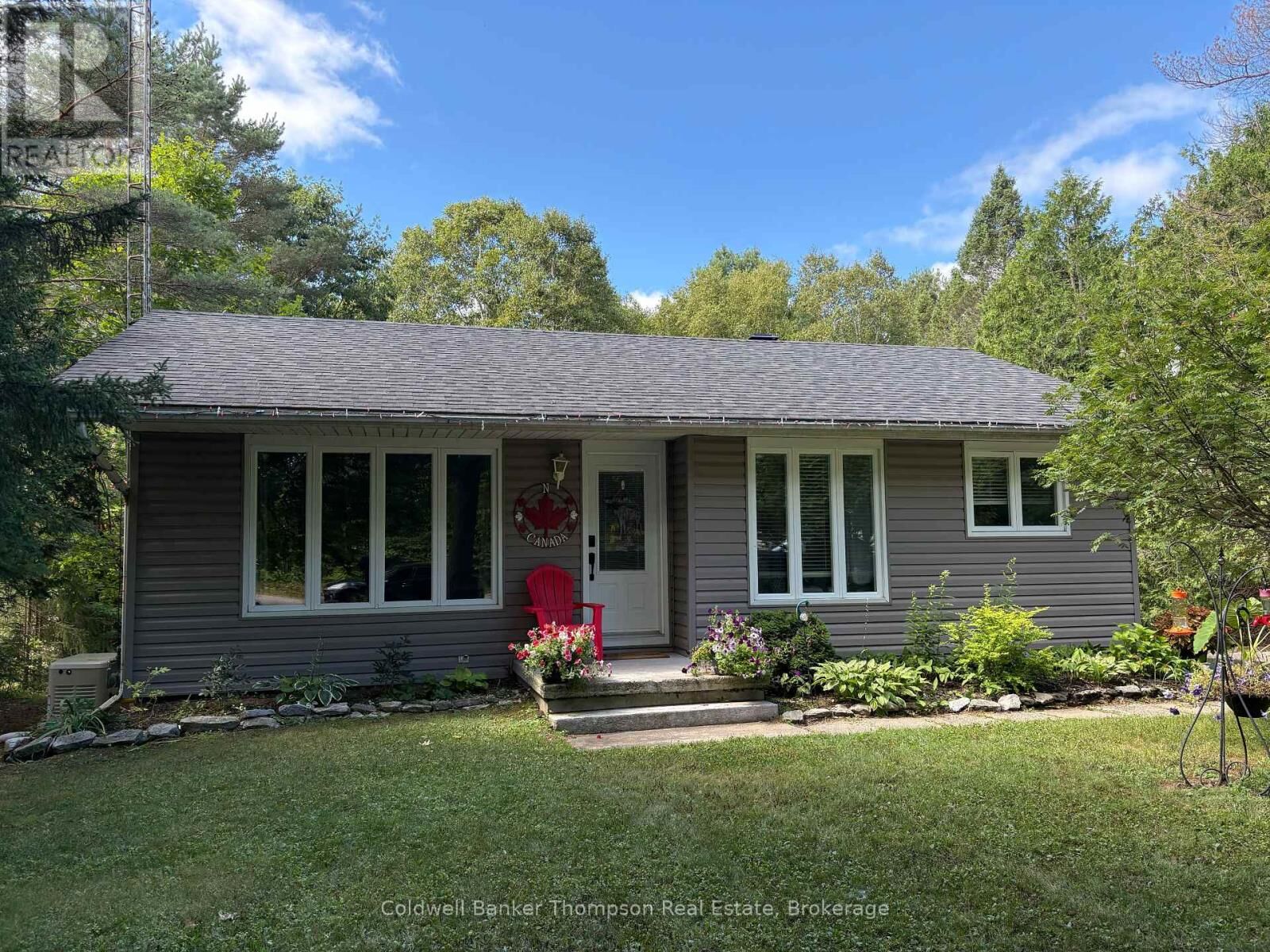 Property Photo:  200 Albert Street North  ON P0A 1Z0 
