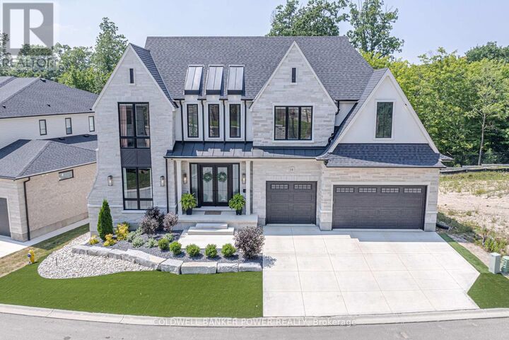 Property Photo:  720 Apricot Drive 14  ON N6K 0M5 