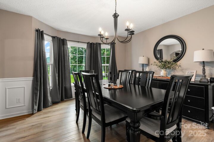 Property Photo:  2169 E Winds Avenue  NC 28655 