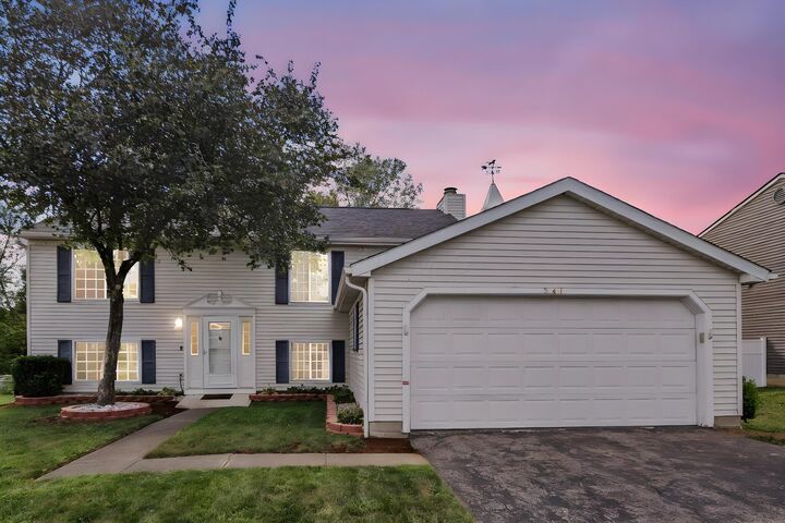 Property Photo:  541 Saddletree Drive  OH 43068 