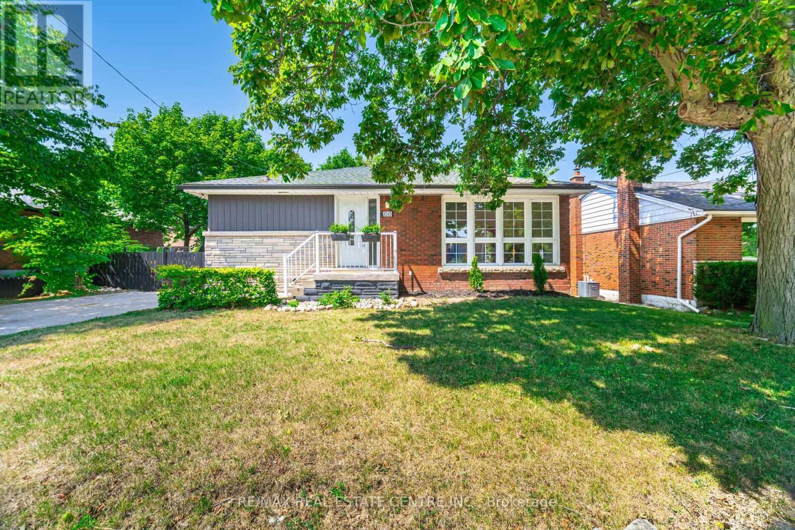 Property Photo:  166 Terrace Drive  ON L9A 2Z1 
