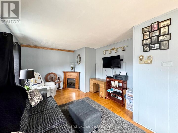 Property Photo:  677 Louis Street  ON N0H 2C4