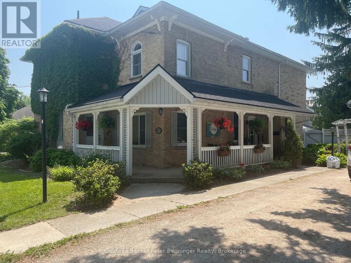 Property Photo: 192 3 Ave Avenue Southwest ON N0G 1L0