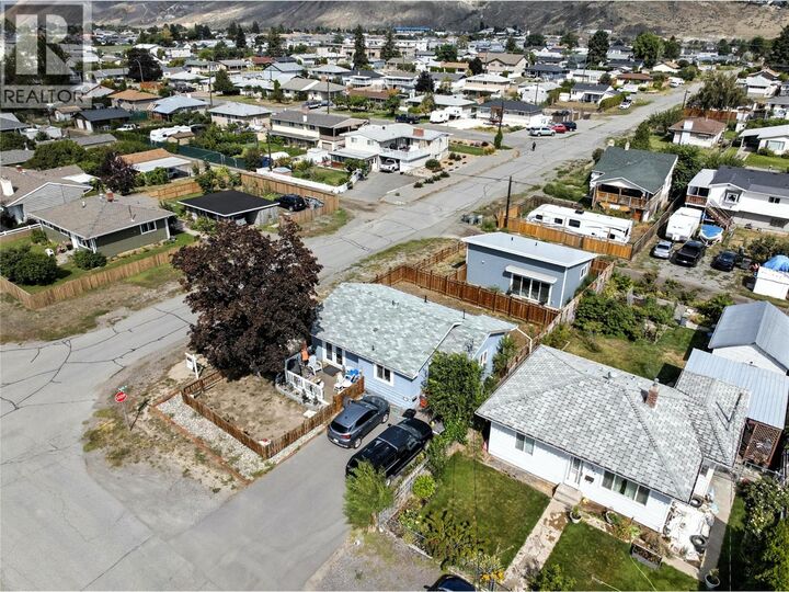 Property Photo:  1074 Surrey Avenue  BC V2B 1R2 