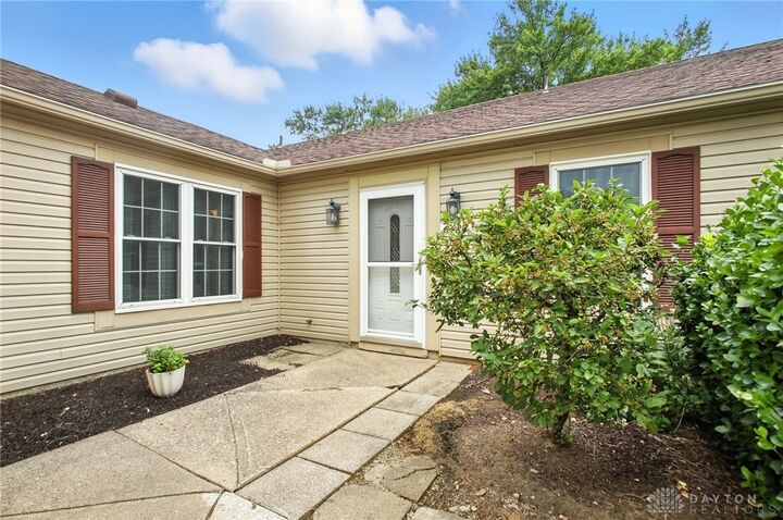 Property Photo: 6431 Harrison Court OH 45459
