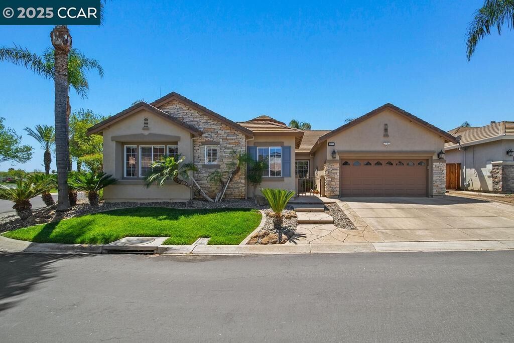 Property Photo: 2078 Bridgeport Loop CA 94505
