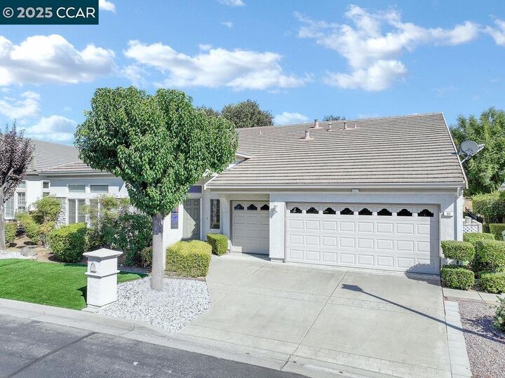 Property Photo: 80 Gala Ln CA 94513