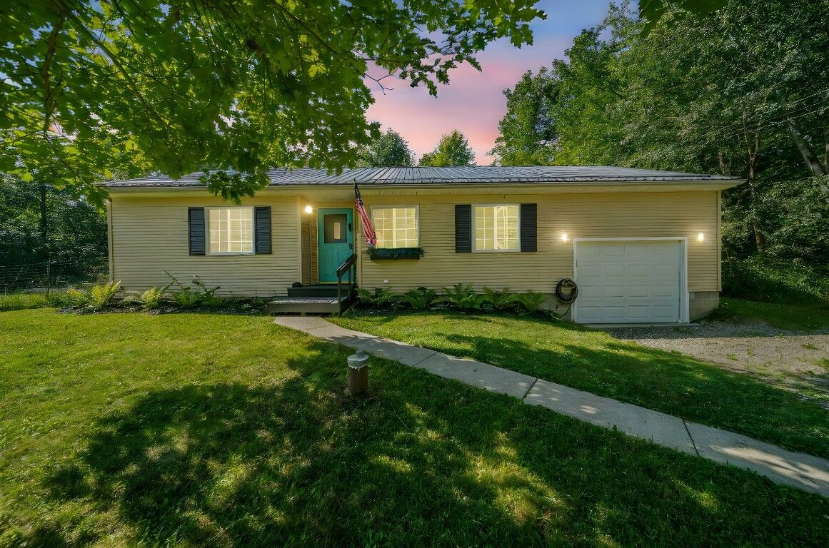 Property Photo:  1765 Pine Road  PA 16424