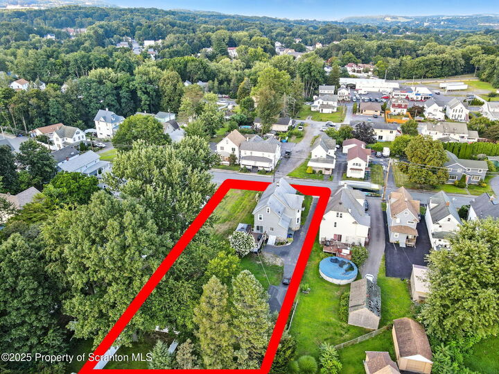 Property Photo: 445 Oak Street PA 18508