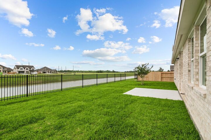 Property Photo: 12911 Old Fashion Circle TX 77535