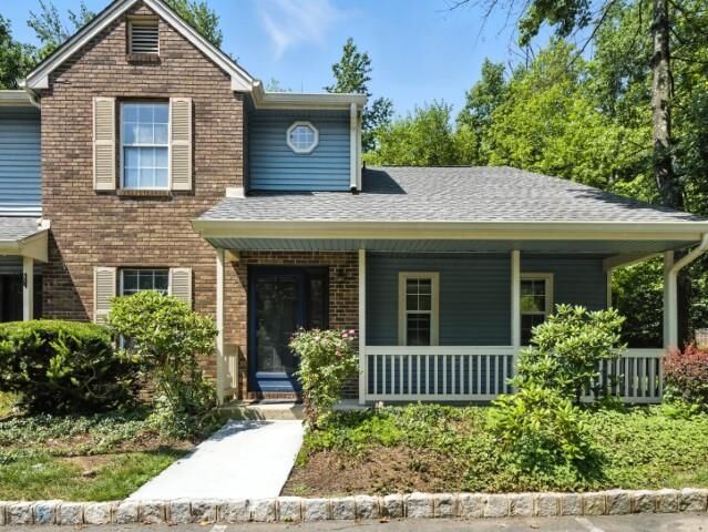 206 Ash Ct  South Brunswick NJ 08852 photo