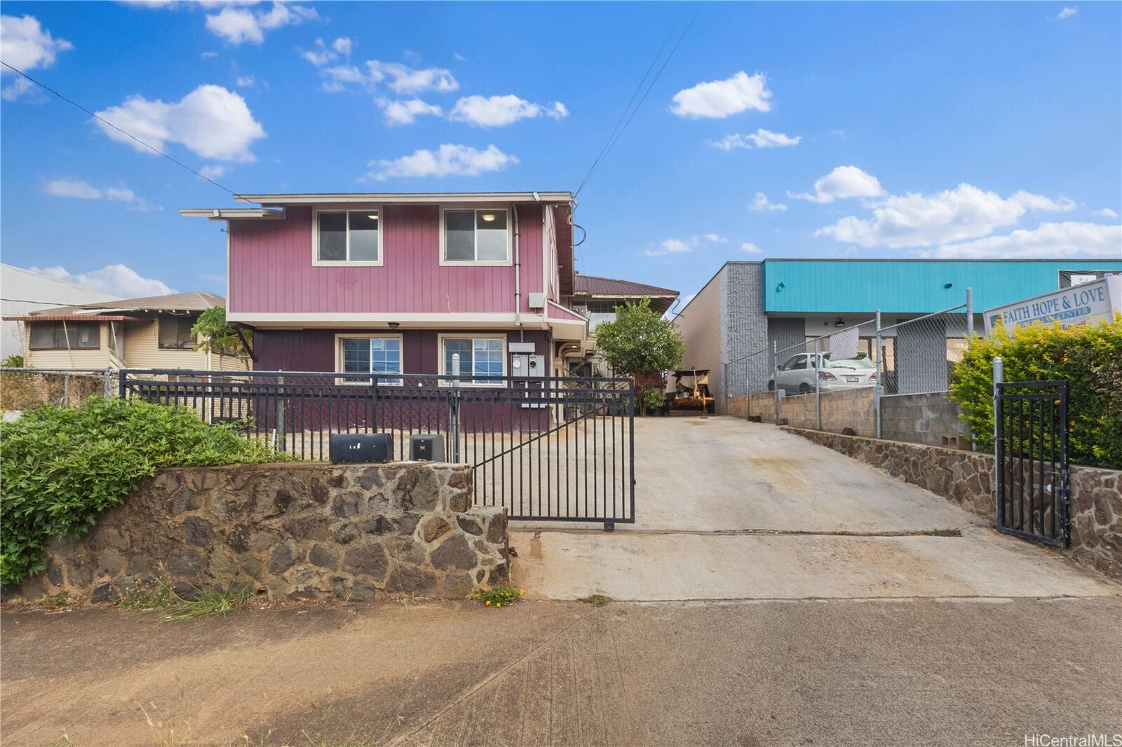 Property Photo:  932 Waiakamilo Road  HI 96817 