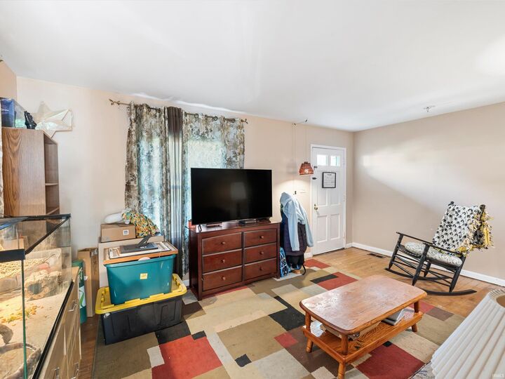 Property Photo:  1212 S Rotherwood Avenue  IN 47714 