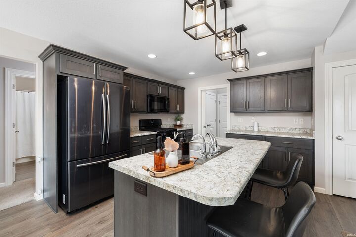 Property Photo:  1526 Waynedale Drive  IN 46738 