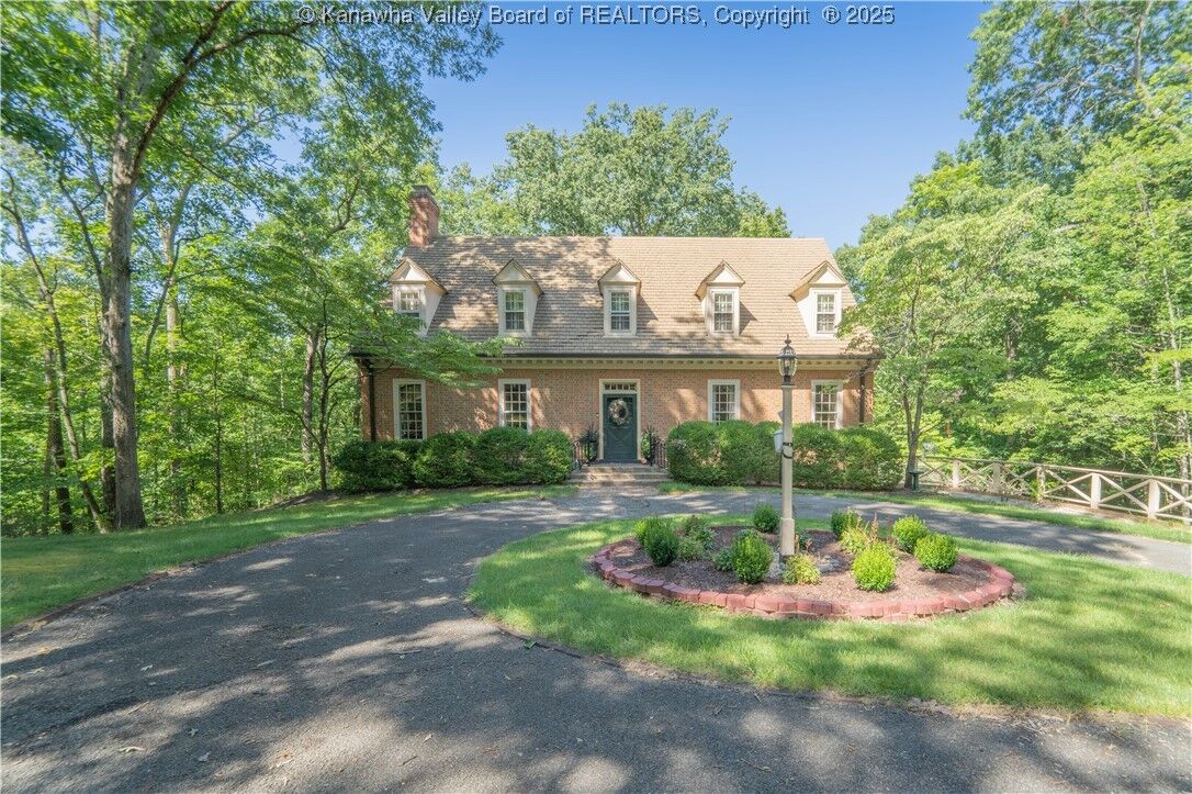 Property Photo: 1521 Stonehenge Road WV 25314