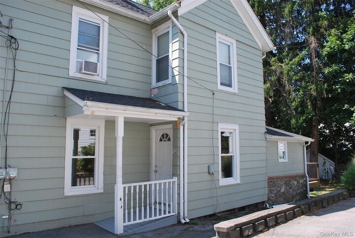 12 John Street  Warwick (Village) NY 10990 photo